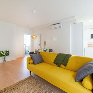 Monsanto Hill House - No 571 1E